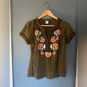 Anthropologie embroidered short sleeve top, size small